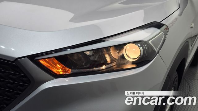Hyundai Tucson Gasoline 1.6 turbo 2WD Style 2017 — фото 22