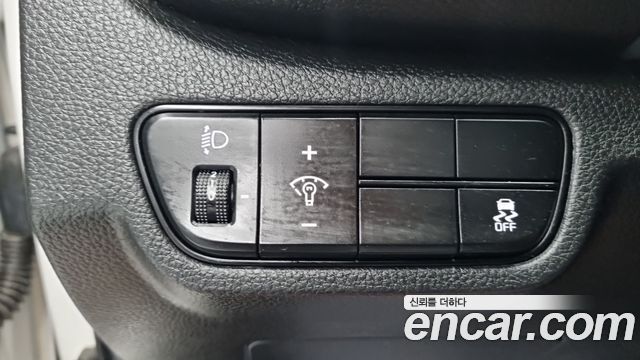 Kia Seltos Gasoline 2.0 2WD Trendy 2023 — фото 18