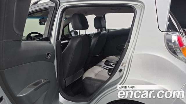 Chevrolet Spark LS Star 2012 — фото 11