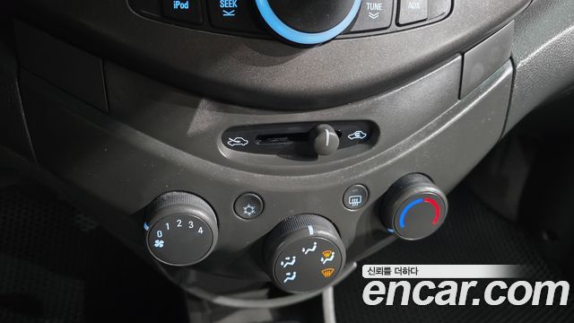 Chevrolet Spark LS Star 2012 — фото 18