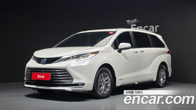 Toyota Sienna (IV) 2.5 Hybrid AWD