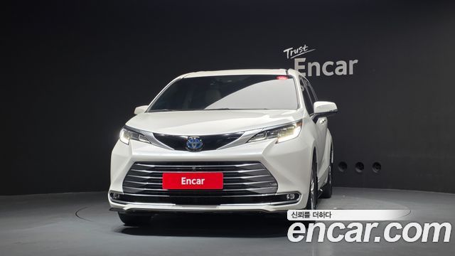 Toyota Sienna (IV) 2.5 Hybrid AWD 2021 — фото 3