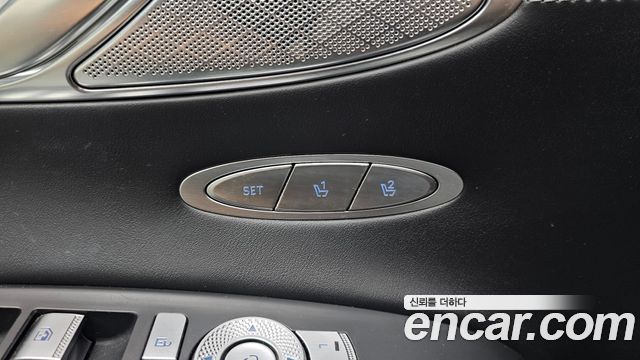 Genesis GV70 2.5T Gasoline 2WD 2021 — фото 15