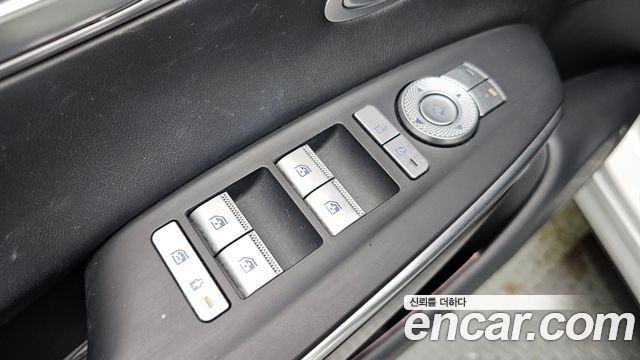 Genesis GV70 2.5T Gasoline 2WD 2021 — фото 16