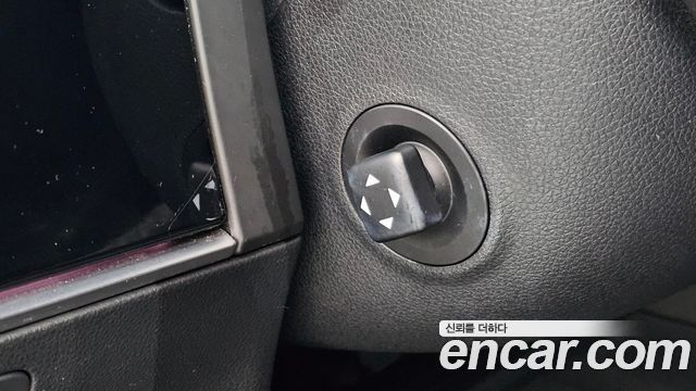 Genesis GV70 2.5T Gasoline 2WD 2021 — фото 17