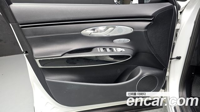 Genesis GV70 2.5T Gasoline 2WD 2021 — фото 24