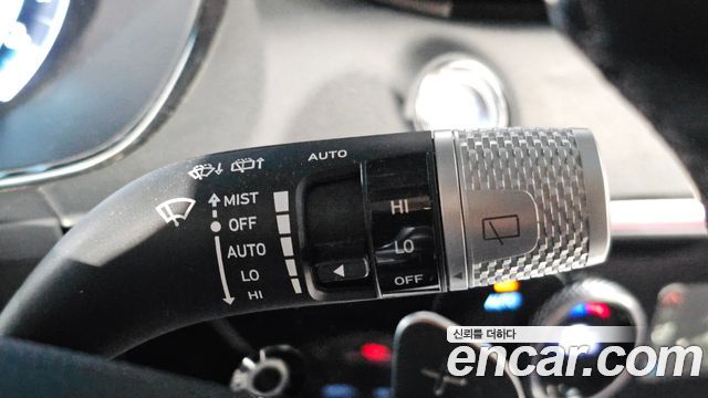 Genesis GV70 2.5T Gasoline 2WD 2021 — фото 35