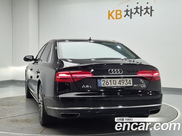 Audi A8 60 TFSI Quattro LWB D4 2015 — фото 2