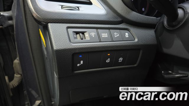 Hyundai Santa Fe The Prime Diesel 2.0 2WD Value Plus 2018 — фото 18