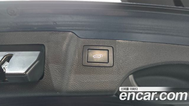 Hyundai Santa Fe The Prime Diesel 2.0 2WD Value Plus 2018 — фото 20