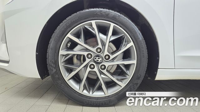 Hyundai Avante (AD) 1.6 Style 2019 — фото 5