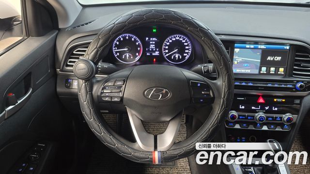 Hyundai Avante (AD) 1.6 Style 2019 — фото 13