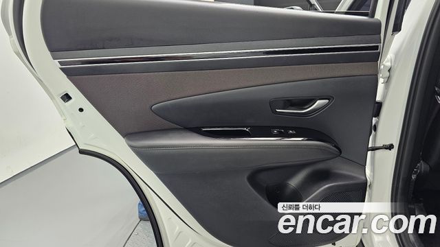 Hyundai Tucson (NX4) Gasoline 1.6 Turbo 2WD Inspiration 2021 — фото 25