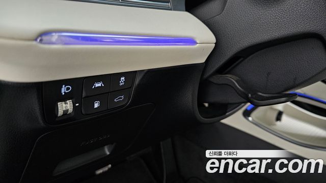 Hyundai Grandeur Hybrid (IG) Le Blanc 2023 — фото 19