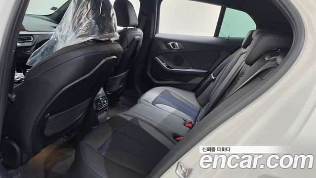 BMW 1 Series (F40) 120i M Sports 2024 — фото 11