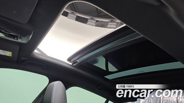 BMW 1 Series (F40) 120i M Sports 2024 — фото 18