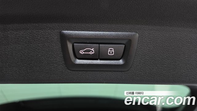 BMW 1 Series (F40) 120i M Sports 2024 — фото 19