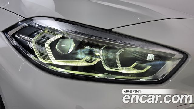 BMW 1 Series (F40) 120i M Sports 2024 — фото 22