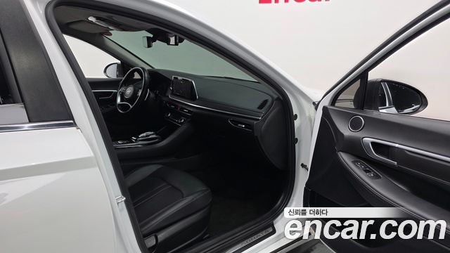 Hyundai Sonata (DN8) 2.0 LPG(rental car) Smart 2022 — фото 11