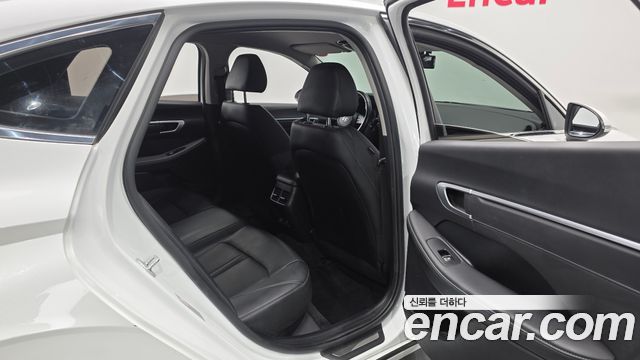 Hyundai Sonata (DN8) 2.0 LPG(rental car) Smart 2022 — фото 12