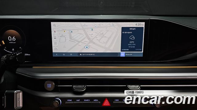 Hyundai Grandeur (GN7) 2,5 Gasoline 2WD Exclusive 2024 — фото 13