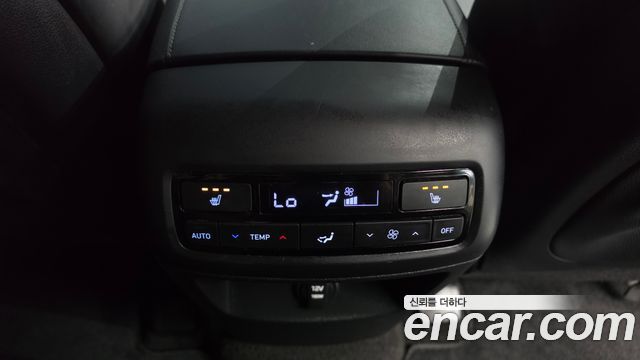 Hyundai Palisade Diesel 2.2 4WD Exclusive 2023 — фото 17
