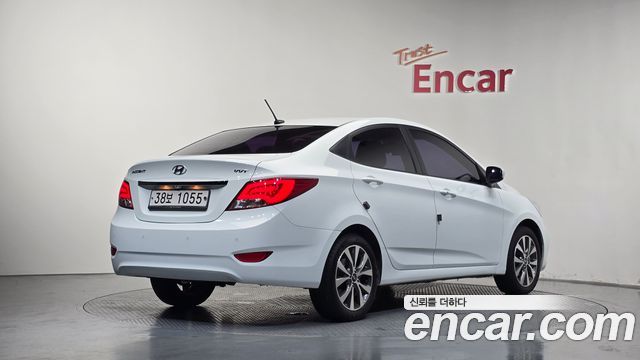 Hyundai Accent (New) 1.4 VVT Premium 2015 — фото 2