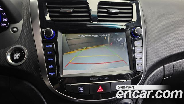 Hyundai Accent (New) 1.4 VVT Premium 2015 — фото 15
