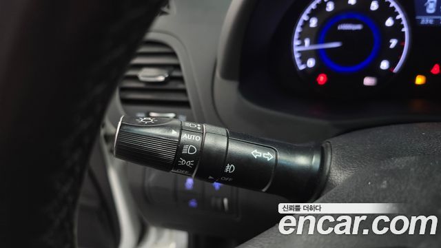 Hyundai Accent (New) 1.4 VVT Premium 2015 — фото 28