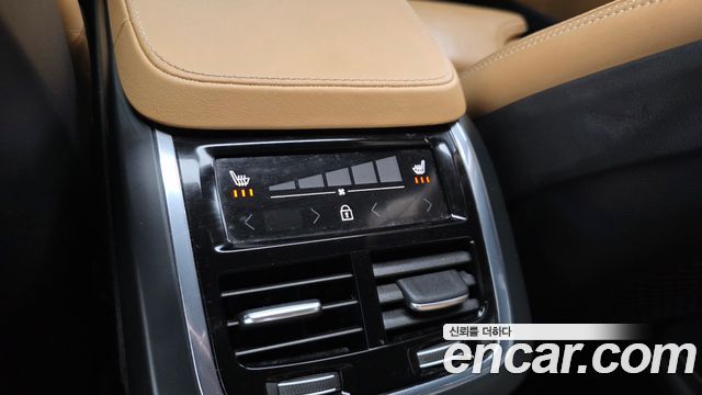 Volvo V90 Cross Country B5 Pro AWD 2021 — фото 36