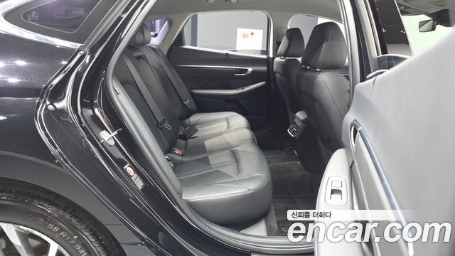 Hyundai Sonata (DN8) 2.0 Premium Plus 2022 — фото 12