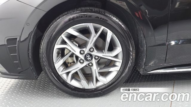 Hyundai Sonata (DN8) 2.0 Premium Plus 2022 — фото 21