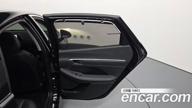 Hyundai Sonata (DN8) 2.0 Premium Plus 2022 — фото 25