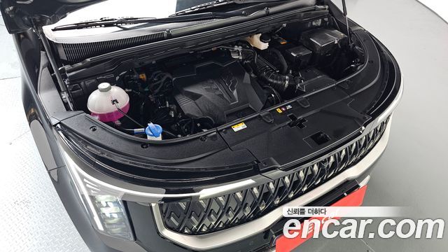 Kia Carnival (IV) Gasoline 9-Seater Hi Limousine Signature 2024 — фото 6