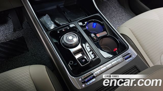 Kia Carnival (IV) Gasoline 9-Seater Hi Limousine Signature 2024 — фото 9