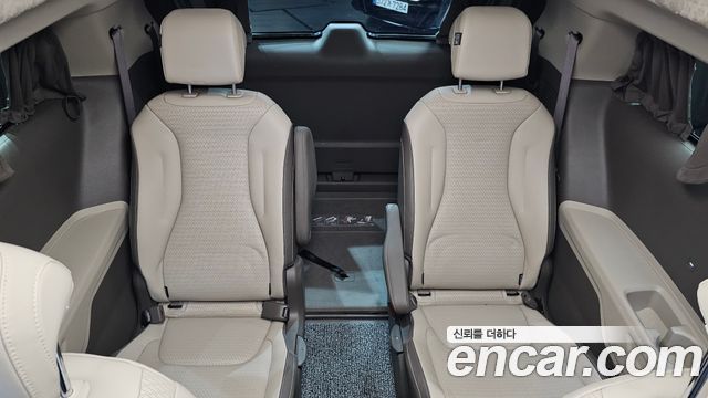 Kia Carnival (IV) Gasoline 9-Seater Hi Limousine Signature 2024 — фото 13