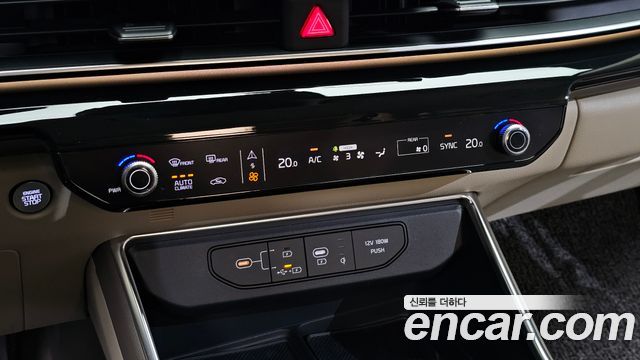 Kia Carnival (IV) Gasoline 9-Seater Hi Limousine Signature 2024 — фото 29