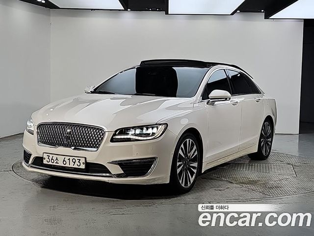 Lincoln MKZ Hybrid 2nd