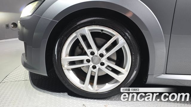 Audi TT (8S) Coupe 45 TFSI Quattro 2016 — фото 5
