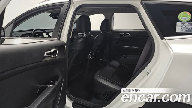 Kia Sportage Hybrid (V) Prestige 2WD 2023 — фото 12