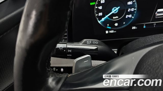 Kia Sportage Hybrid (V) Prestige 2WD 2023 — фото 28