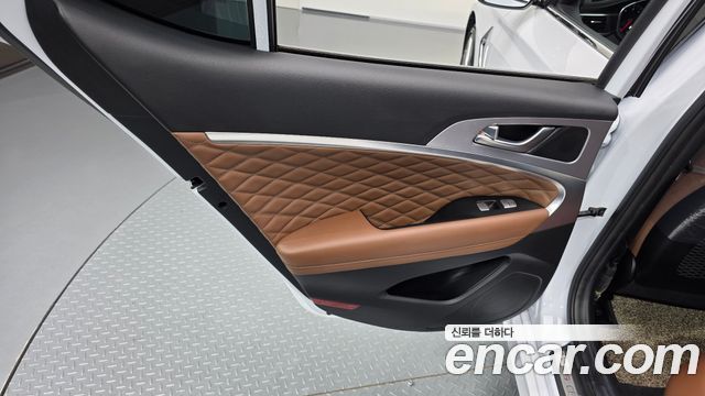 Genesis G70 2.0T Elite 2019 — фото 25