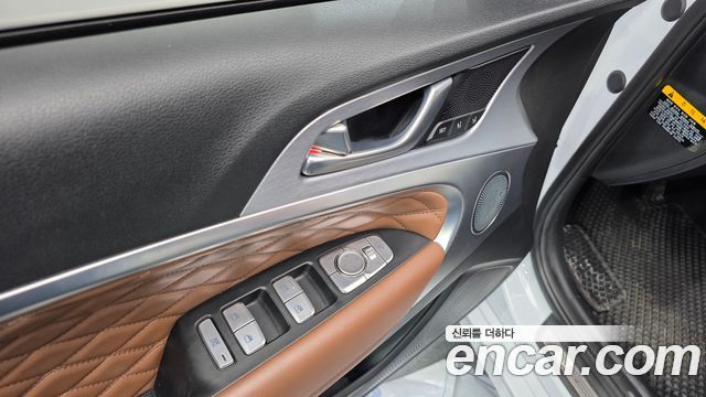 Genesis G70 2.0T Elite 2019 — фото 27