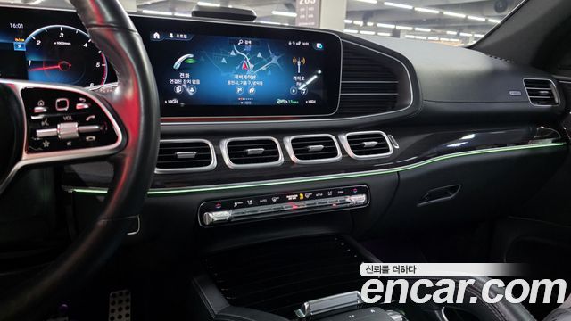 Mercedes-Benz GLE-Class (W167) GLE400d 4MATIC Coupe 2023 — фото 18