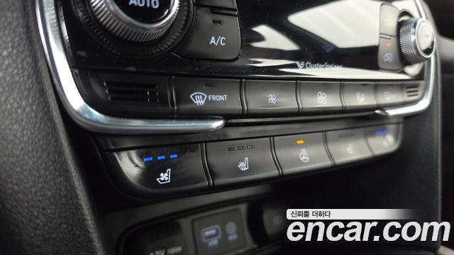 Hyundai Santa Fe (TM) Diesel 2.2 2WD Inspiraition 2020 — фото 28