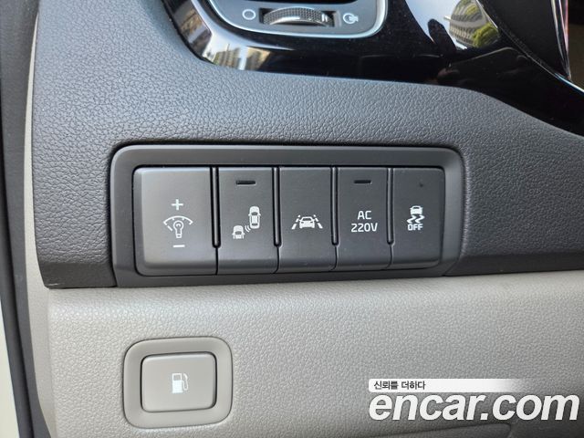 Kia Carnival 9-seater Noblesse 2017 — фото 18