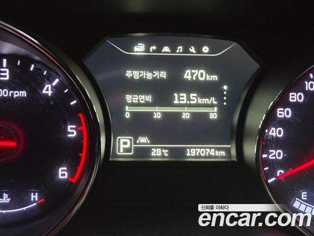 Kia Carnival 9-seater Noblesse 2017 — фото 24