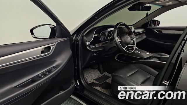 Hyundai Grandeur (IG) 3.0 LPi Rent Car Modern 2023 — фото 10