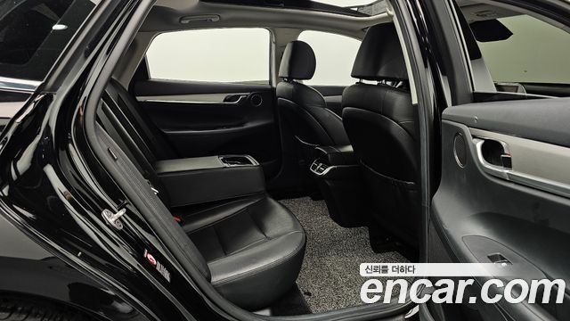 Hyundai Grandeur (IG) 3.0 LPi Rent Car Modern 2023 — фото 12