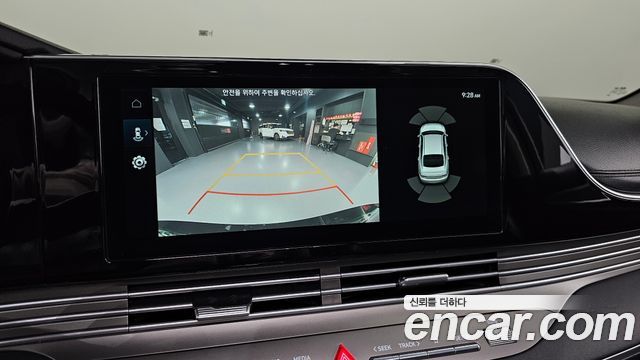 Hyundai Grandeur (IG) 3.0 LPi Rent Car Modern 2023 — фото 15